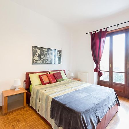 Casa Dei Puzzle - Jigsaw House Apartment Torino Exterior foto